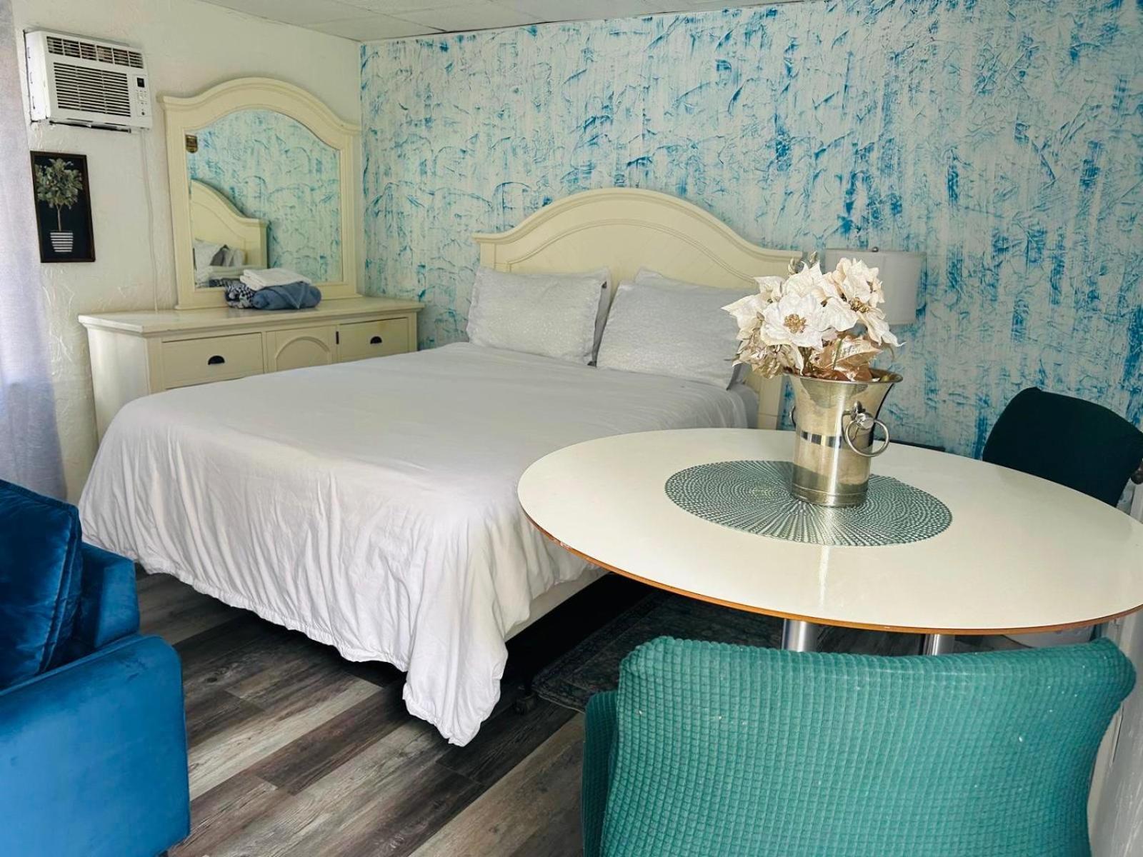 Cozy Studio Only 10 Minutes By Car Of Siesta Key 萨拉索塔 外观 照片